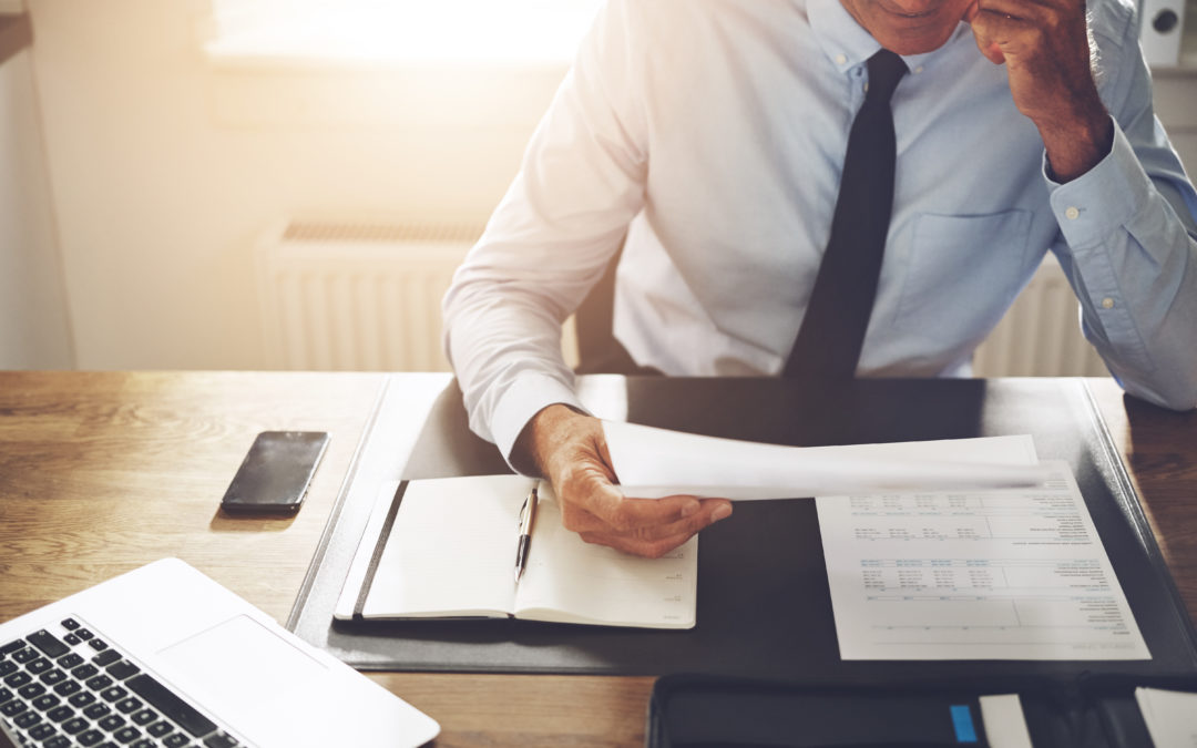 Jak uniknąć długów w spadku?