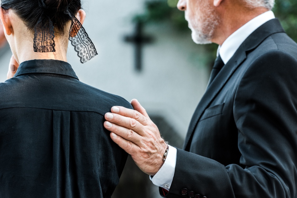 chwila śmierci posiadacza rachunku, akt zgonu właściciela, prowadzenie rachunku, konto bankowe
